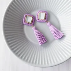 ふんわり スクエア タッセル パープル ビーズ刺繍 ピアス/イヤリング