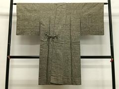 麻・手織・シックな越後上布着物・リメイク用・生地弱り無し - メルカリ