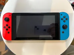 Nintendo Switch 本体　赤　青 ジョイコン付き