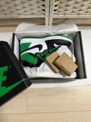 エア ジョーダン 1 レトロ ハイ OG ブラック-グリーン-白 235