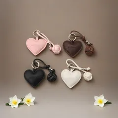 キーホルダー ハート型 ファッションバッグチャーム キーリング 車用フック ストラップ