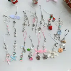 携帯ストラップ ピンク 蝶結び 星 蝶 ハンドメイド ビーズ カメラストラップ バッグチャーム