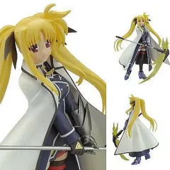 【中古】フィギュア フェイト・T・ハラオウン 「魔法少女リリカルなのはStrikerS」 1/8スケールPVC塗装済み完成品