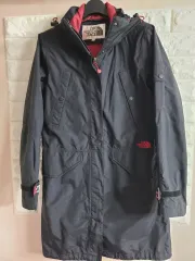 THE NORTH FACE ザノースフェイス レディース ウィンドブレーカー コート (実55)