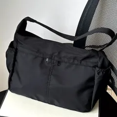 ショルダーバッグ レディース 大容量 多収納 軽量 ナイロン 黒 無地 シンプル カジュアル おしゃれ 大きめ 肩掛け 斜め掛けバッグ 通学 旅行 ストリート 男女兼用 ユニセックス