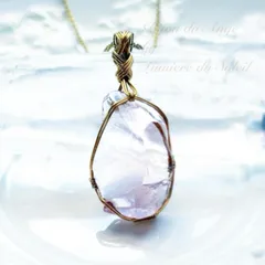 〜愛のエネルギーを引き寄せる〜アンダラクリスタルのペンダントトップ【ローズドフランス】