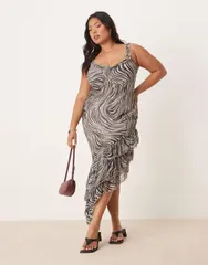 エイソス レディース トップス ワンピース フリル裾 アニマル柄 アシンメトリー プリント フリル ミディ ASOS Curve ASOS DESIGN Curve ruffle scoop neck asymmetric ruffle hemidi dres