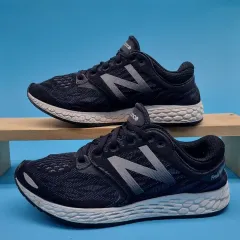 ニューバランス レディースランニングシューズ 240