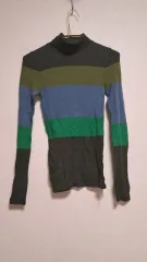 UNIQLO ボーダー柄 タートルネック 長袖 Tシャツ