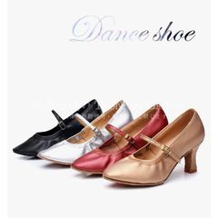 Item thumbnail for item 3cf6cb2d-4027-4b47-8ee7-6b5d4b309051