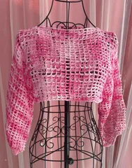 ピンクと白のグラデーションショート丈プルオーバー