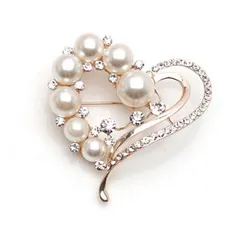 ブローチ おしゃれ コサージュ 結婚式 フォーマル お洒落 パール ピンブローチ 可愛い かわいい 金 銀 卒業式 スーツ 母 入学式 入園式 卒園式 親族 レディース 御洒落 (ハート, ゴールド) [ゴールド] [ハート]