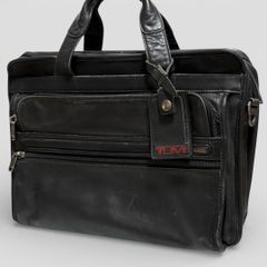 TUMI トゥミ ビジネスバッグ ブリーフケース オールレザー 96141D2