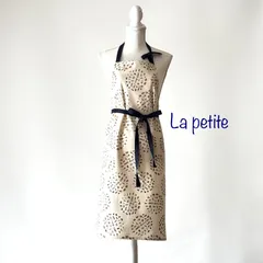 🦒 親子おそろいも楽しめる ＊ 動物柄エプロン ＊生成り