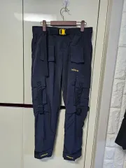 アディダス テック カーゴ パンツ ブラック カラー L34 サイズ