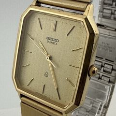 SEIKO マジェスタ ヴィンテージ 腕時計 クオーツ 角型 ゴールド 稼働品