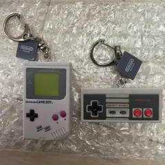 ニンテンドーミュージアム 限定ゲームハードキーホルダーコレクション ゲームボーイ ニンテンドーミュージアム限定ゲームハードキーホルダー（ NES＆ゲームボーイ）