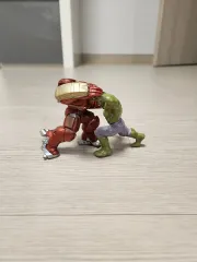 MARVEL フィギュア