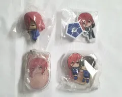 ブルーロック まとめ 千切 豹馬 ガチャ デュオコレ ねむらせたい おくるみ キーホルダー ならぶんです。行進