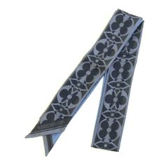 LOUIS VUITTON ルイヴィトン ツリー スカーフ M76683バンドー - メルカリ