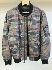 AMERICAN EAGLE／ブルゾン／迷彩柄