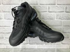 NIKE エアマックス95 Triple Black 26.5cm 01283 - メルカリ