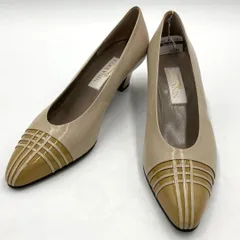 ⭐️未使用品⭐️NINA RICCI ニナリッチ パンプス アイボリー 36½のサムネイル
