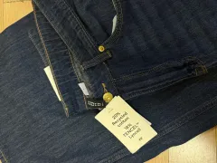 H&M オーバーサイズ ノンウォッシュデニム ズボン