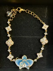 ブレスレット　お花　ゴールド