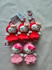 いちごハローキティ ぬいぐるみ キーホルダー