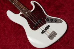 最初期 メンテ済 JVシリアル Fender Japan JB62-80 WHT - メルカリ