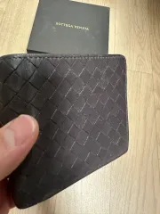 ボッテガ・ヴェネタ イントレチャート 二つ折り財布 ダークブラウン