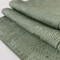 色無地 流水に花柄の地紋 一つ紋 正絹 着物 MK-4616