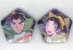 【中古】バッジ・ピンズ 服部平次＆遠山和葉 缶バッジセット「名探偵コナン 100万ドルの五稜星」 中国限定