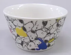 【中古】皿・茶碗(キャラクター) スヌーピー＆ウッドストック(総柄) シリアルボウル 「PEANUTS (SNOOPY)×ローソン 2018年 夏のスヌーピーフェア」