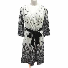 ブージュルード Bou Jeloud ワンピース フレア ひざ丈 ニット カシュクール ウエストマーク 総柄 長袖 FREE 白 ホワイト 黒 ブラック /YK