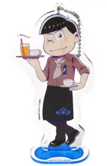 【中古】キーホルダー・マスコット(キャラクター) カラ松 スタンド付きビッグアクリルキーホルダー～カフェver.～ 「セガコラボカフェ おそ松さん」