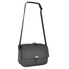 新品 [マンハッタンパッセージ] 5608CH A5フラップショルダーバッグ 男女兼用 (チャコールグレー)