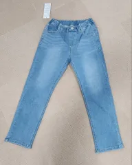 ユニクロ キッズ デニム 140 新品