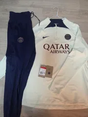ナイキ パリ サンジェルマン トレーニングウエア トップス トップス＋ボトムス