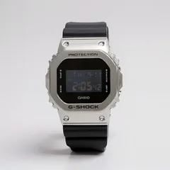 【ギフト対応可】CASIO カシオ G-SHOCK 腕時計 5600 SERIES Metal Bezel メンズ ブラック クオーツ デジタル 人気 ブランド おしゃれ 誕生日 記念 プレゼント ギフト 送料無料