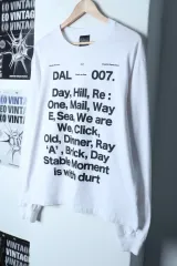 (M-L) ダート 長袖Tシャツ レタリング デイリー 白 ストリート-17715