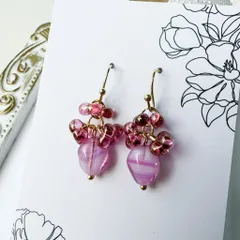 チェコビーズの可愛いピアスD126