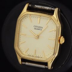 138Y2K【稼働品】シチズン 八角形 ゴールド文字盤 電池交換済 ベルト 