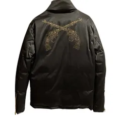 良品 roar ロアー スワロフスキー 二丁拳銃 ダウンジャケット サイズ2 ブラック メンズ 古着 中古 USEDのサムネイル