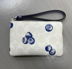 i0】 セール中❣️正規品 COACH コーナー キャンバス ブルーベリー 