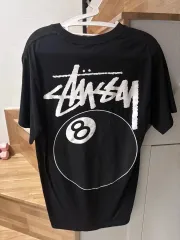 S) STUSSY ステューシー 8ボール ブラック 半袖 Tシャツ
