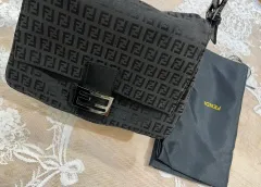 フェンディ ズッカ マンマバケット バゲットバッグ