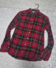 UNIQLO レッド チェックシャツ