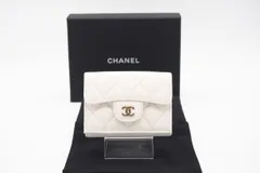 ★3日以内返品可★ 美品 CHANEL シャネル キャビアスキン マトラッセ クラシック コンパクトウォレット AP0230 三つ折り財布 ホワイト グレインカーフレザー レディース